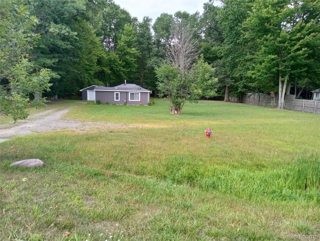 2224 W Isabella Road, Midland