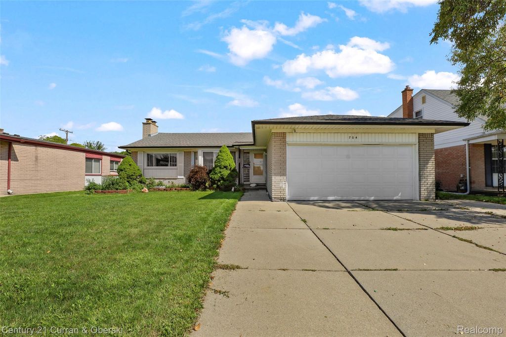 704 N Inkster Road, Dearborn Heights