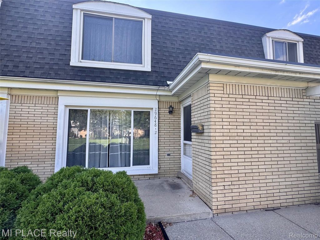 29648 City Center Drive 2, Warren