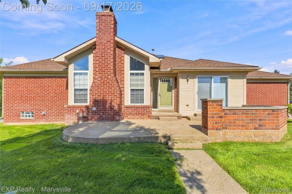 30567 Beatrice Court, Chesterfield