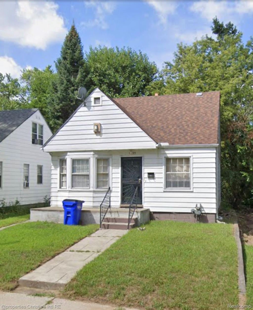 17195 Heyden Street, Detroit
