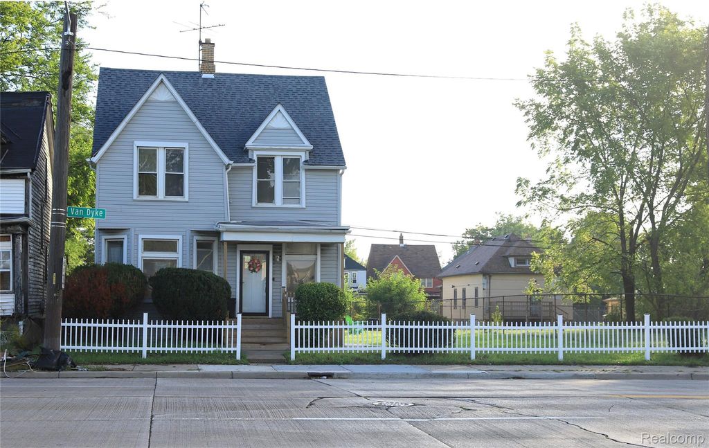 5738 Van Dyke Street, Detroit