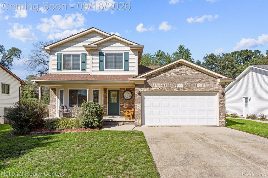 2414 Harrison Avenue, Rochester Hills