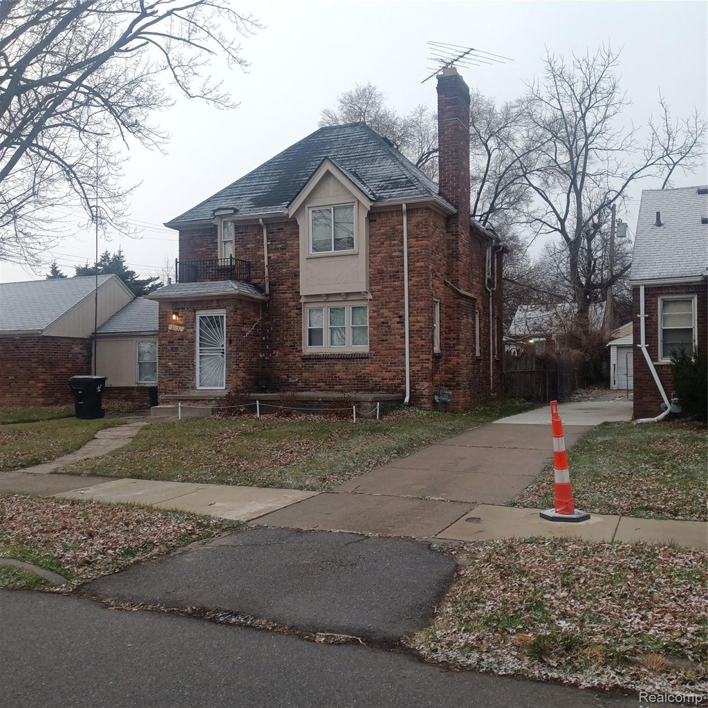 11137 Balfour Road, Detroit