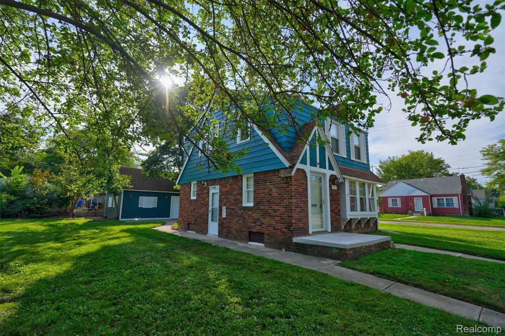 3517 Norwood Drive, Flint