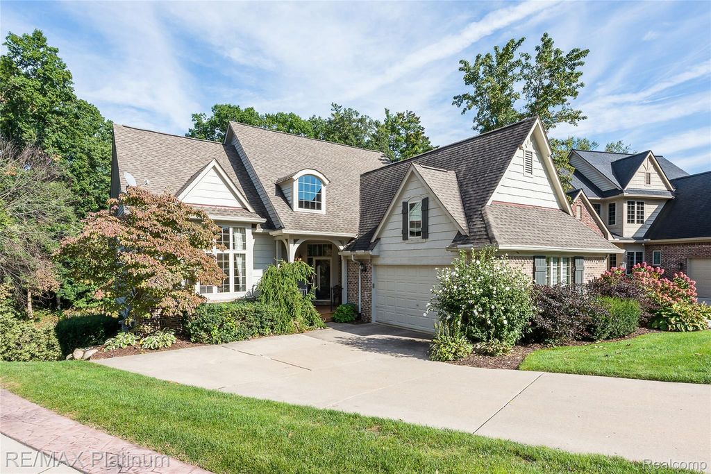 4475 Quebec Lane, Brighton