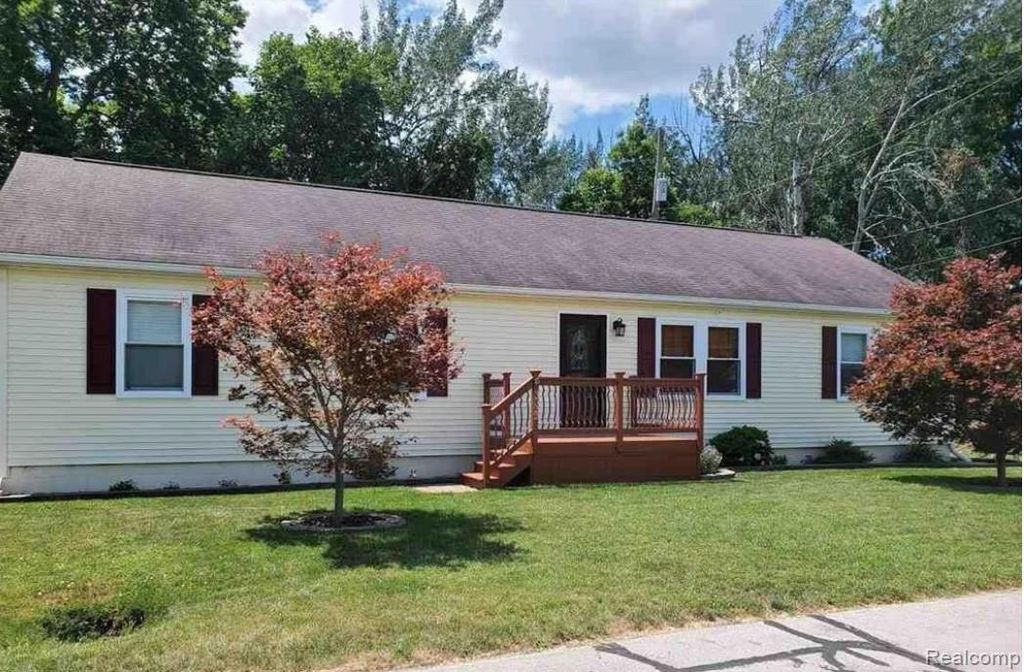 3522 Erie Shore Drive, Monroe