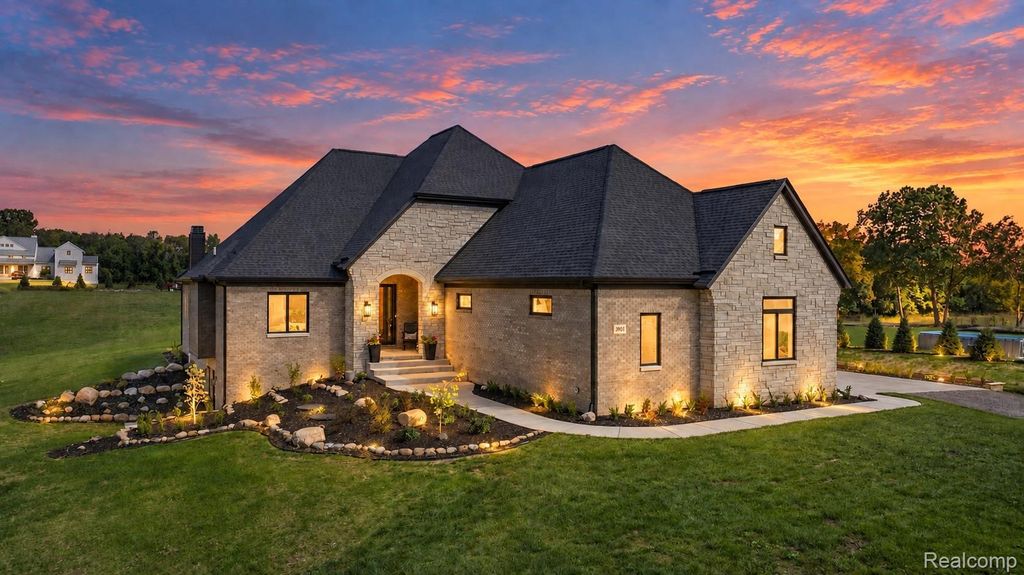 4059 Taft Road, Romeo