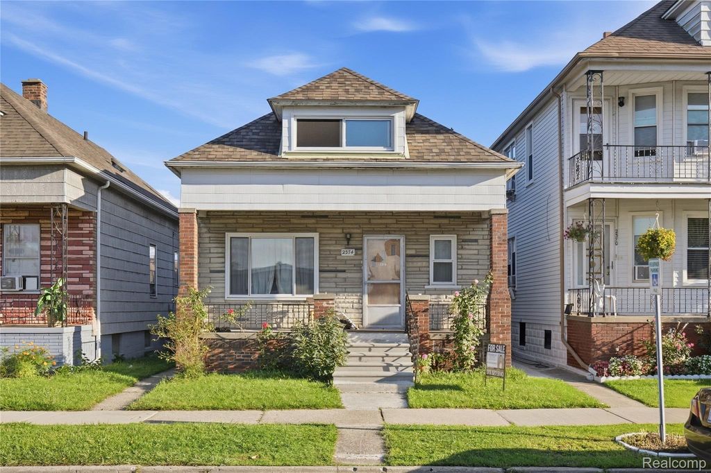 2374 Burger Street, Hamtramck