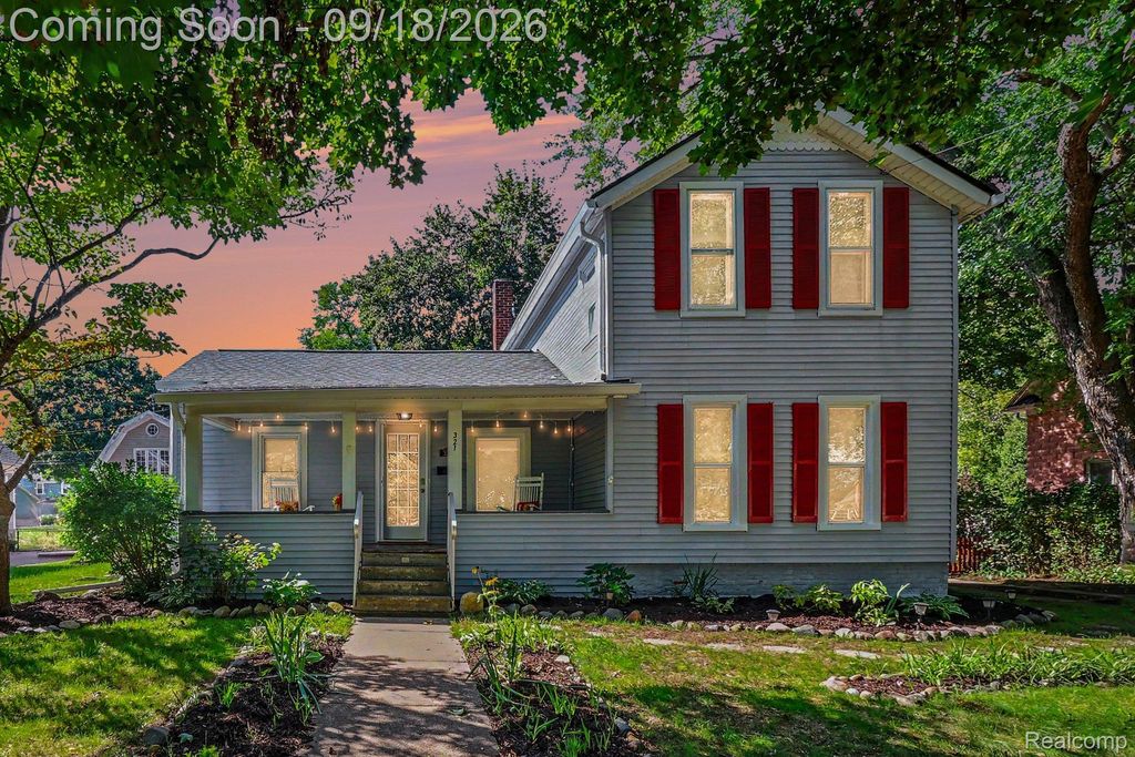 321 W Sibley Street, Howell city