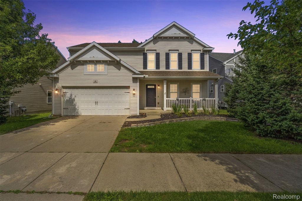 198 Penobscot Drive, Howell
