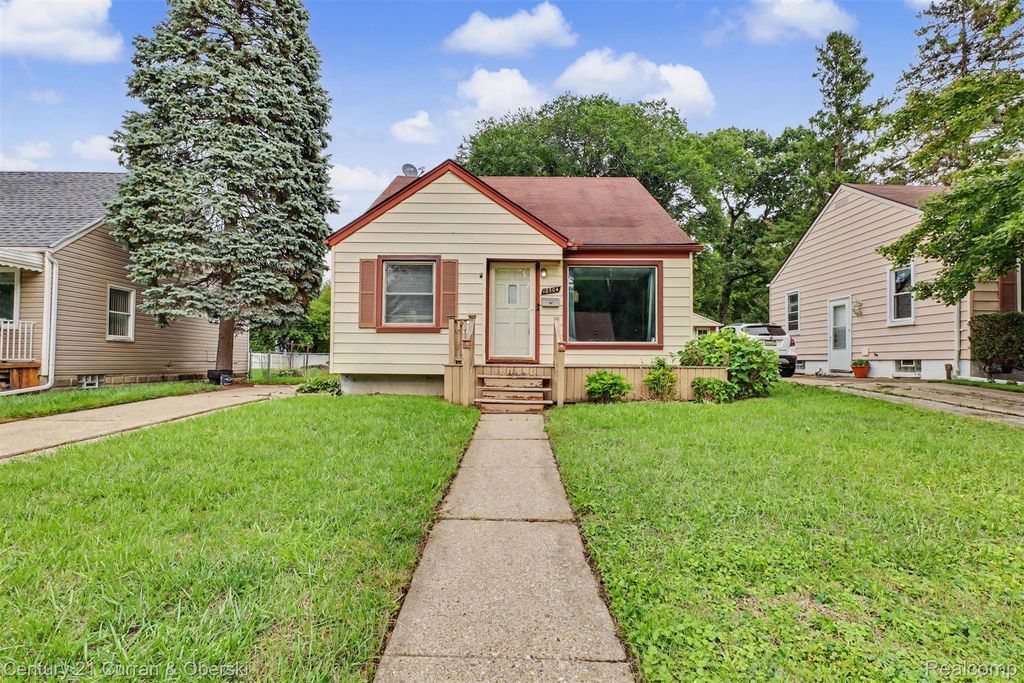 18504 Five Points Street, Detroit