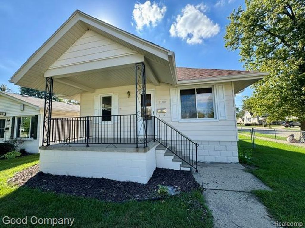 1102 S Wilson Avenue, Royal Oak city