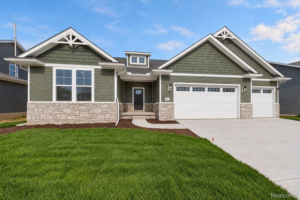 617 Round Rock Drive, Marion township