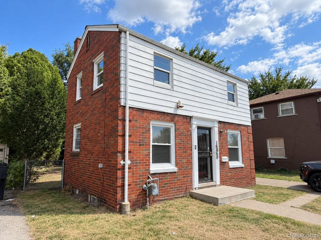 16860 Greenfield Road, Detroit