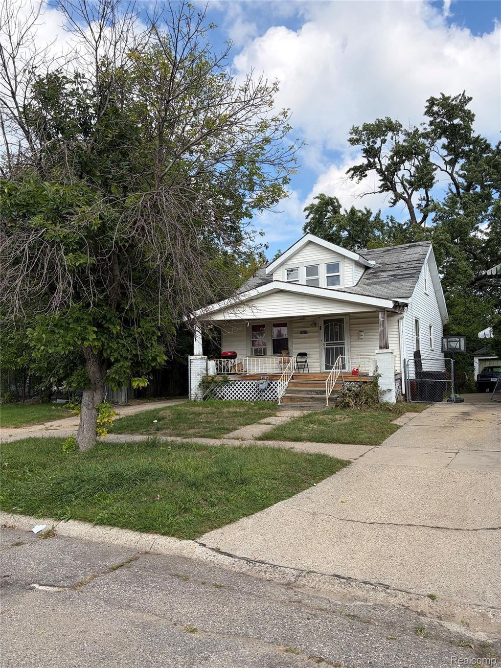 20520 Coventry Street, Detroit