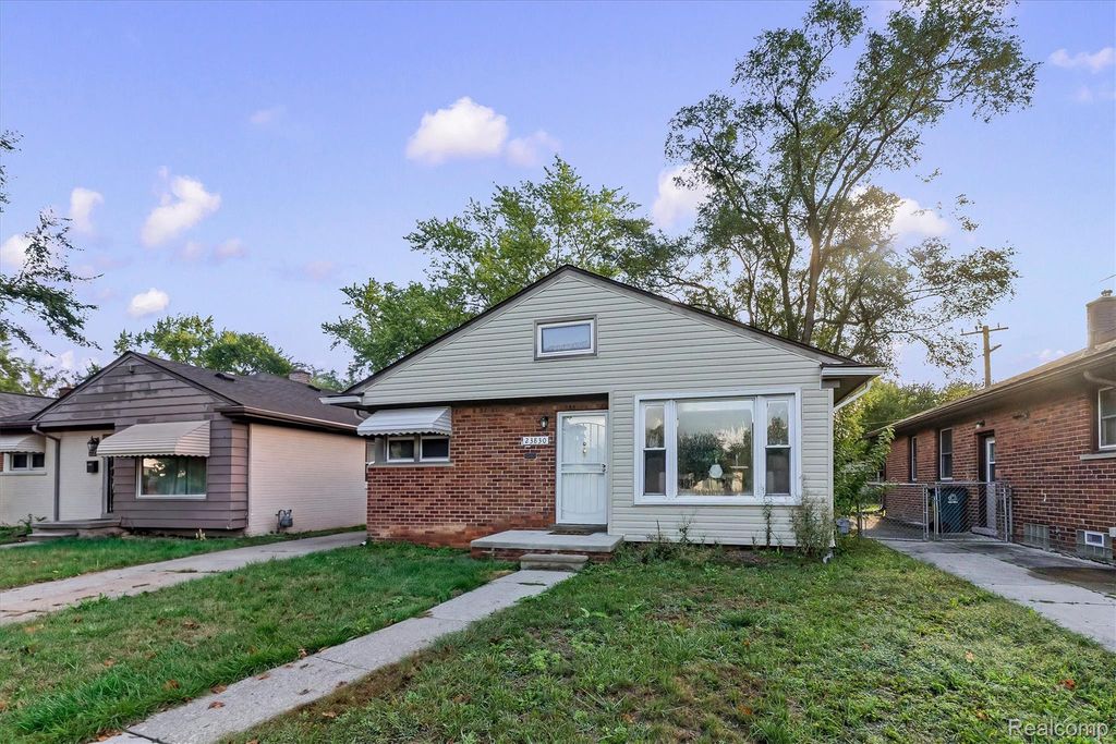 23830 Morton Street, Oak Park