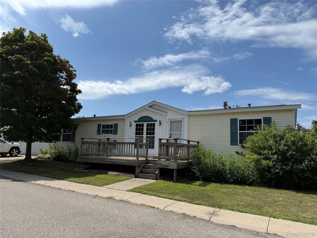 308 Alpine Drive, Clarkston