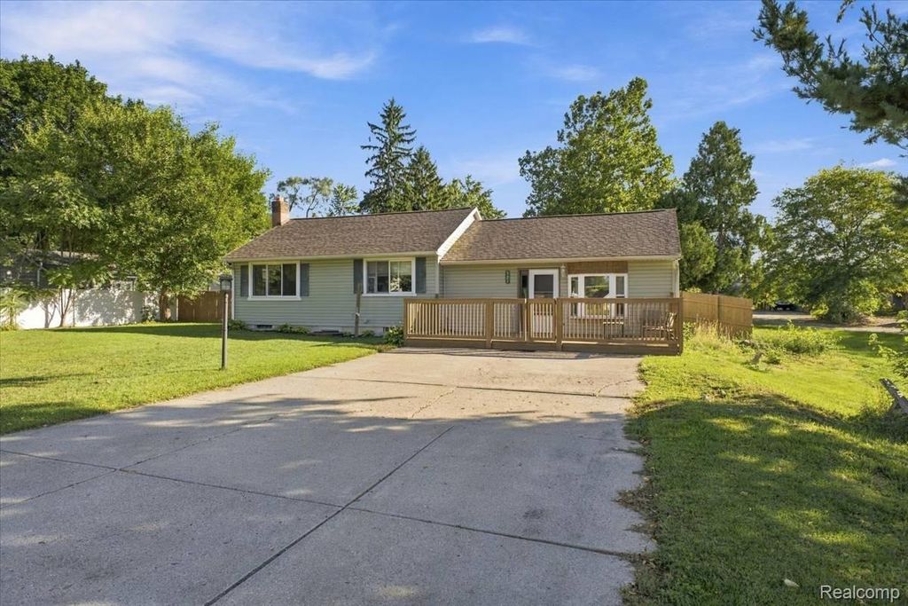 901 Glaspie Road, Oxford