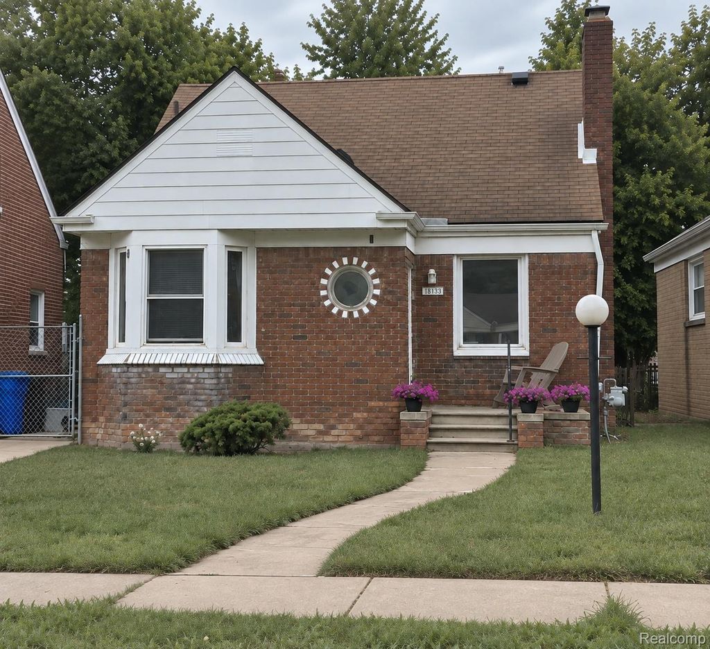 8863 Coyle Street, Detroit