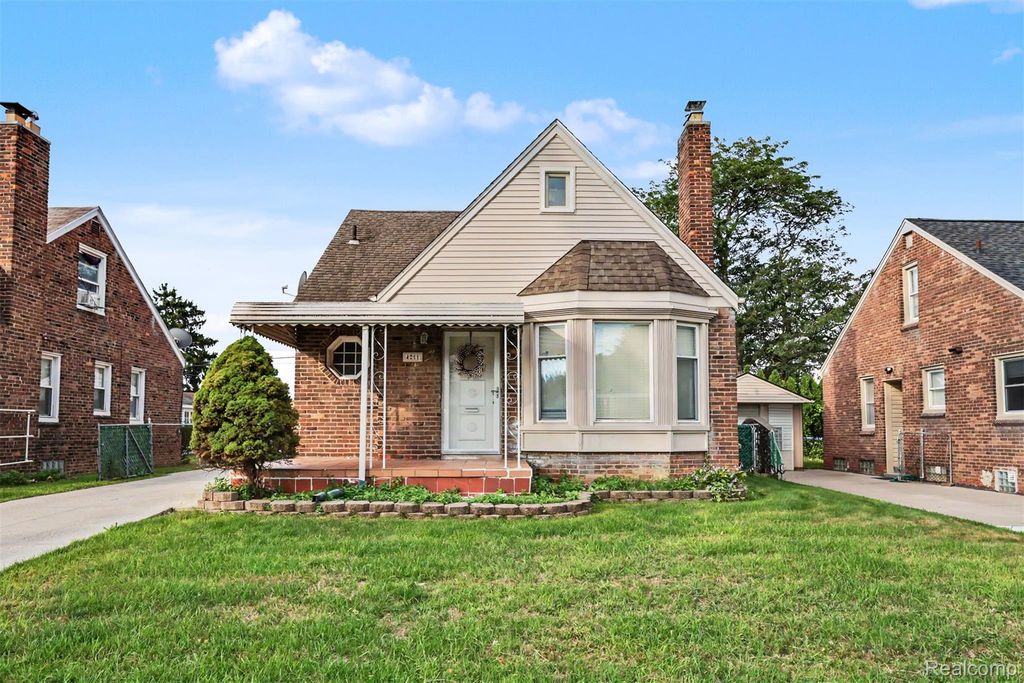 4211 Woodworth Street, Dearborn