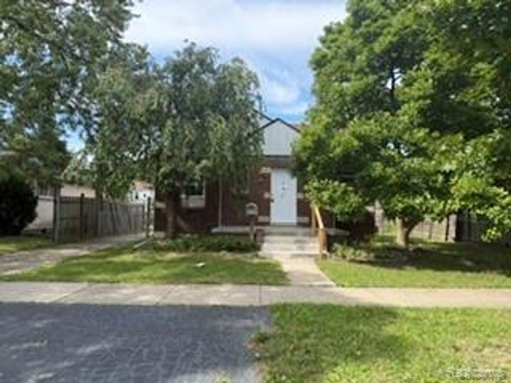 7588 Pelham Road, Taylor