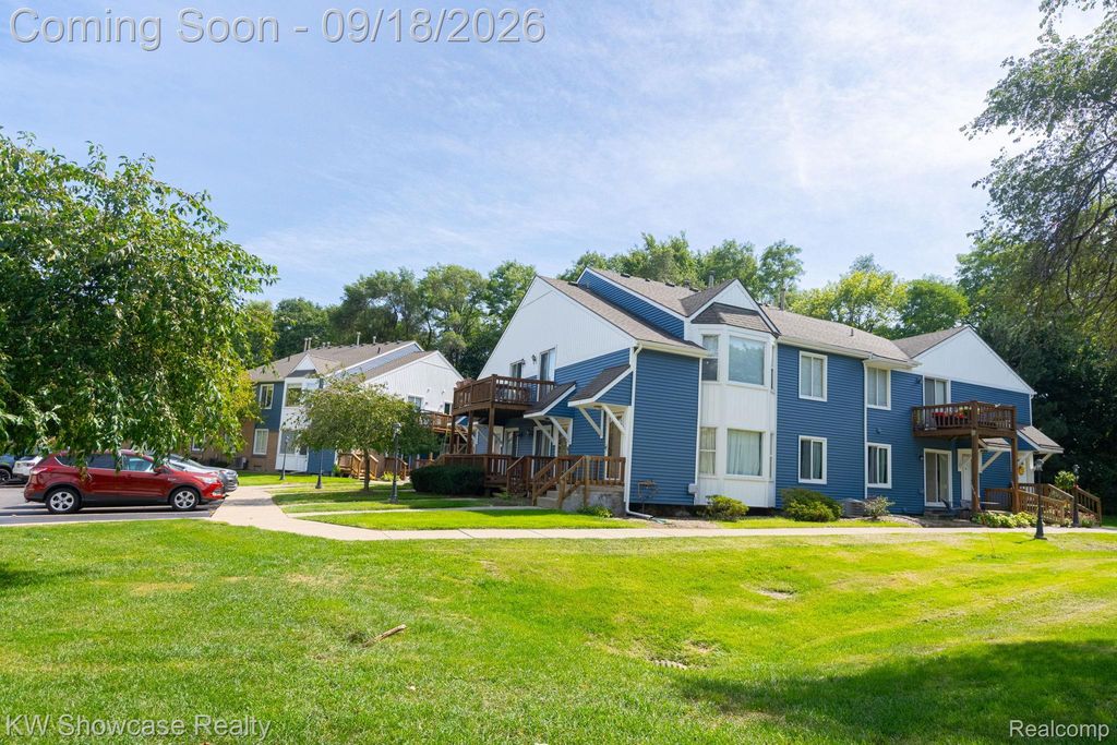45000 Bayview Drive 1, Novi city