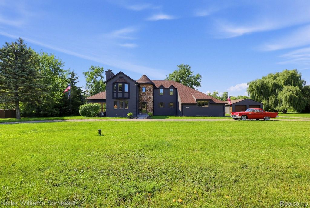 52401 Baker Road, Chesterfield