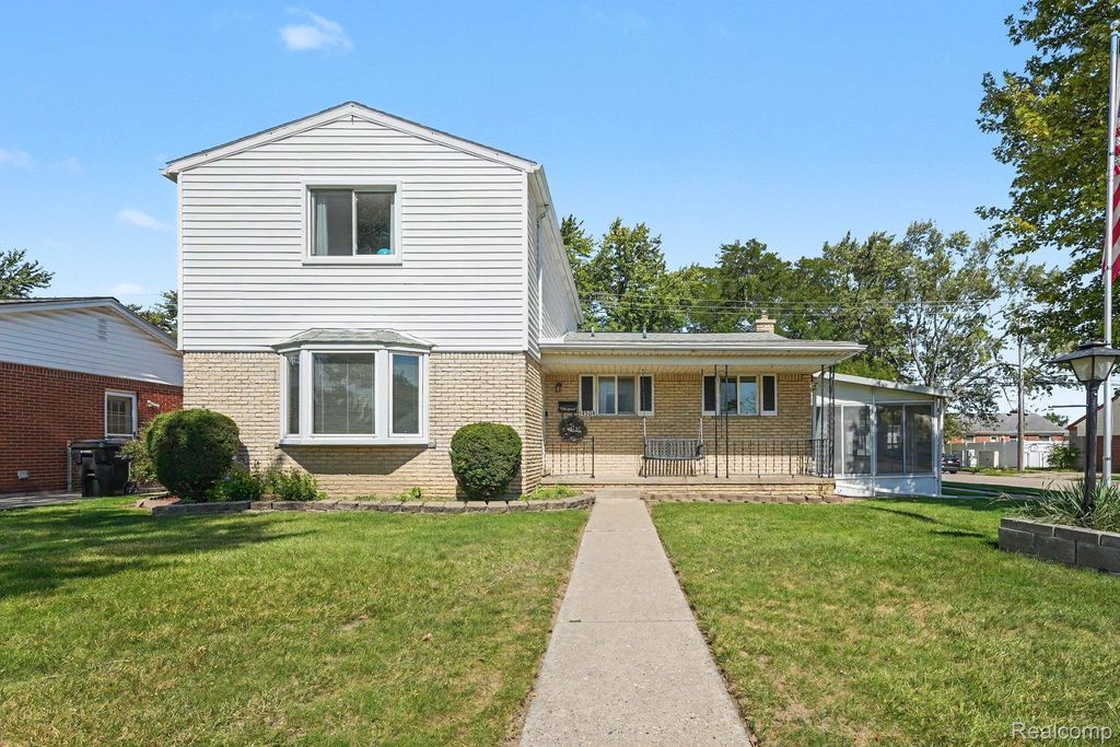 14504 Michigan Boulevard, Allen Park