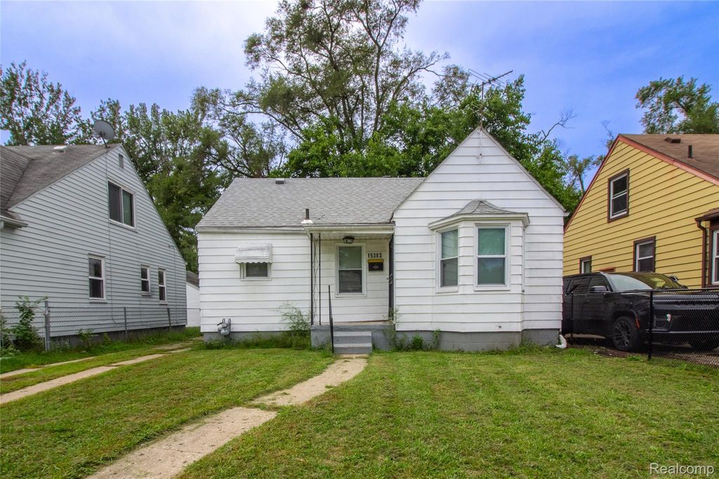 15383 Mark Twain Street, Detroit
