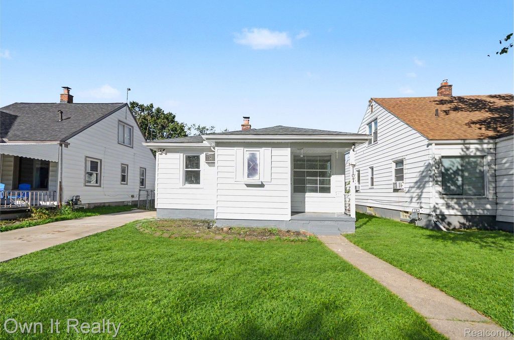 9107 Stout Street, Detroit