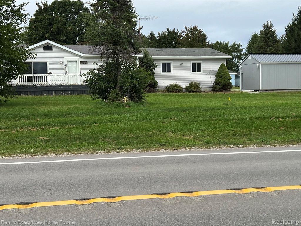 5480 Anna Street, Croswell