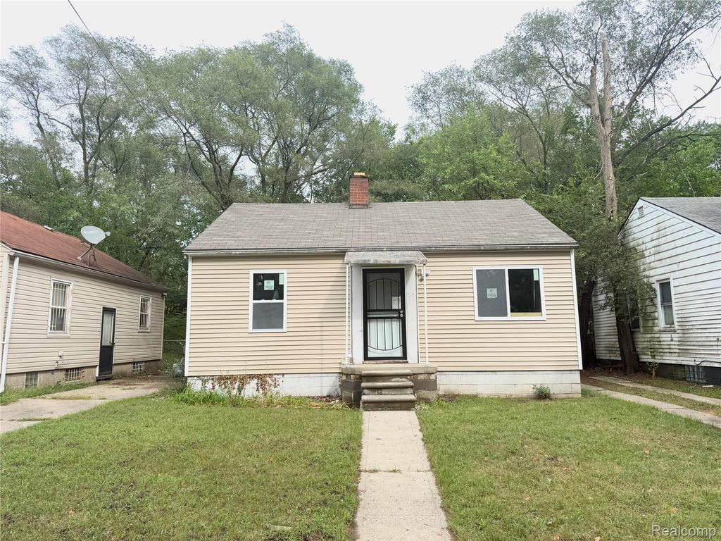 19940 Faust Avenue, Detroit