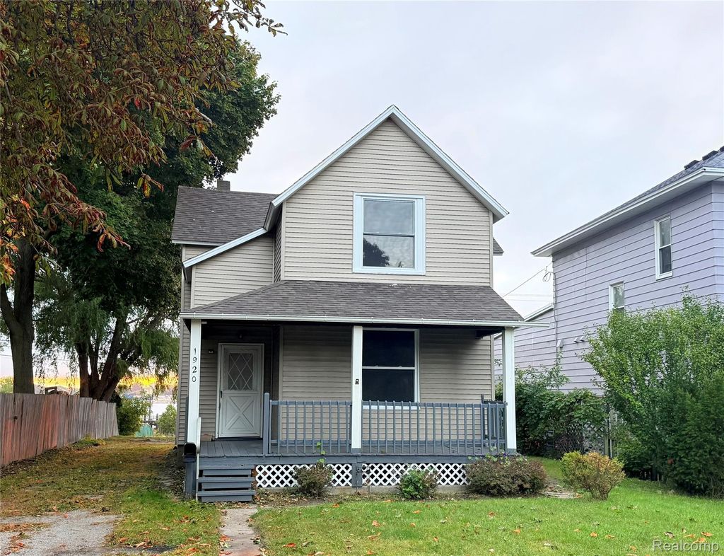 1920 Military Street, Port Huron