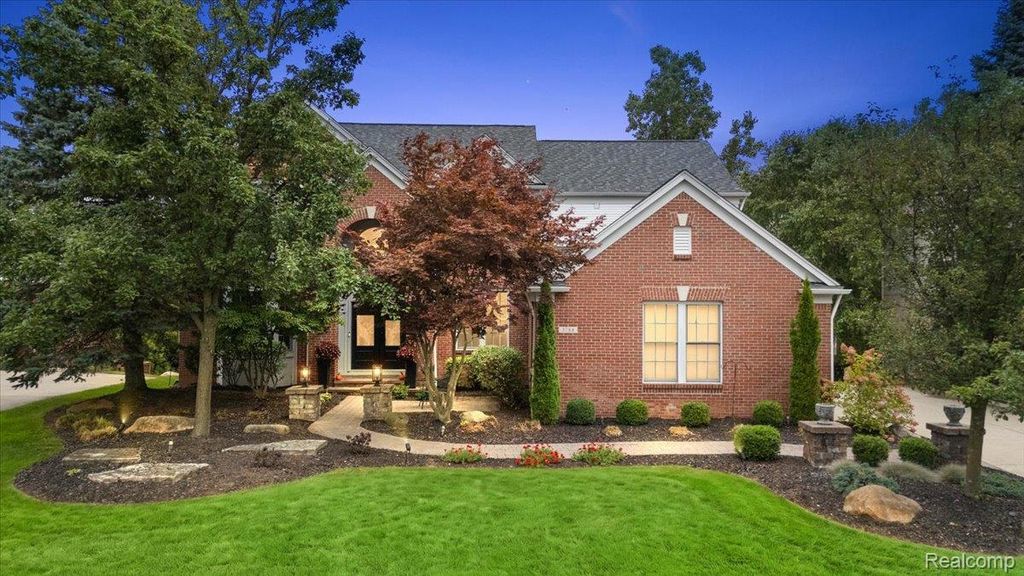 3788 Woodmonte Drive, Rochester
