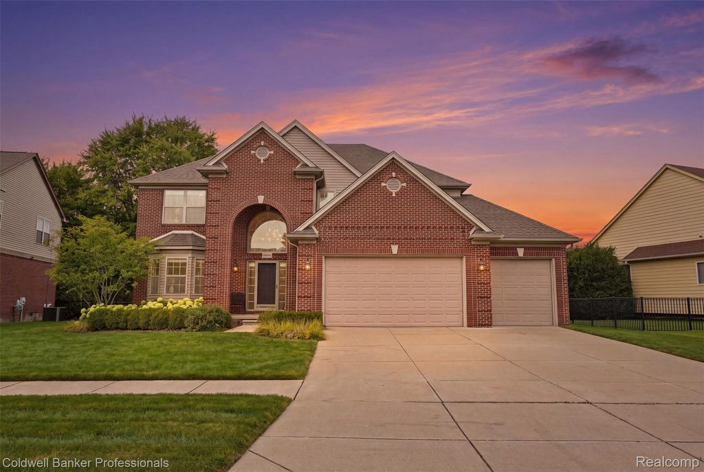 47079 Brennan Drive, Macomb