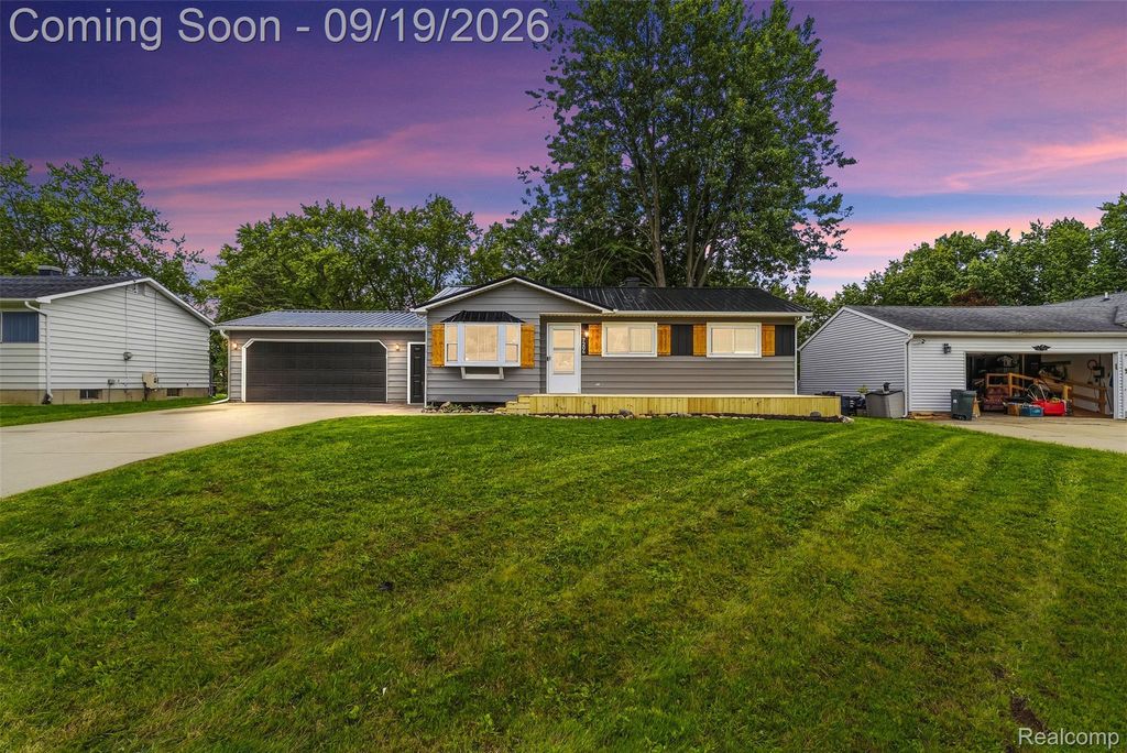 7206 Alger Drive, Davison