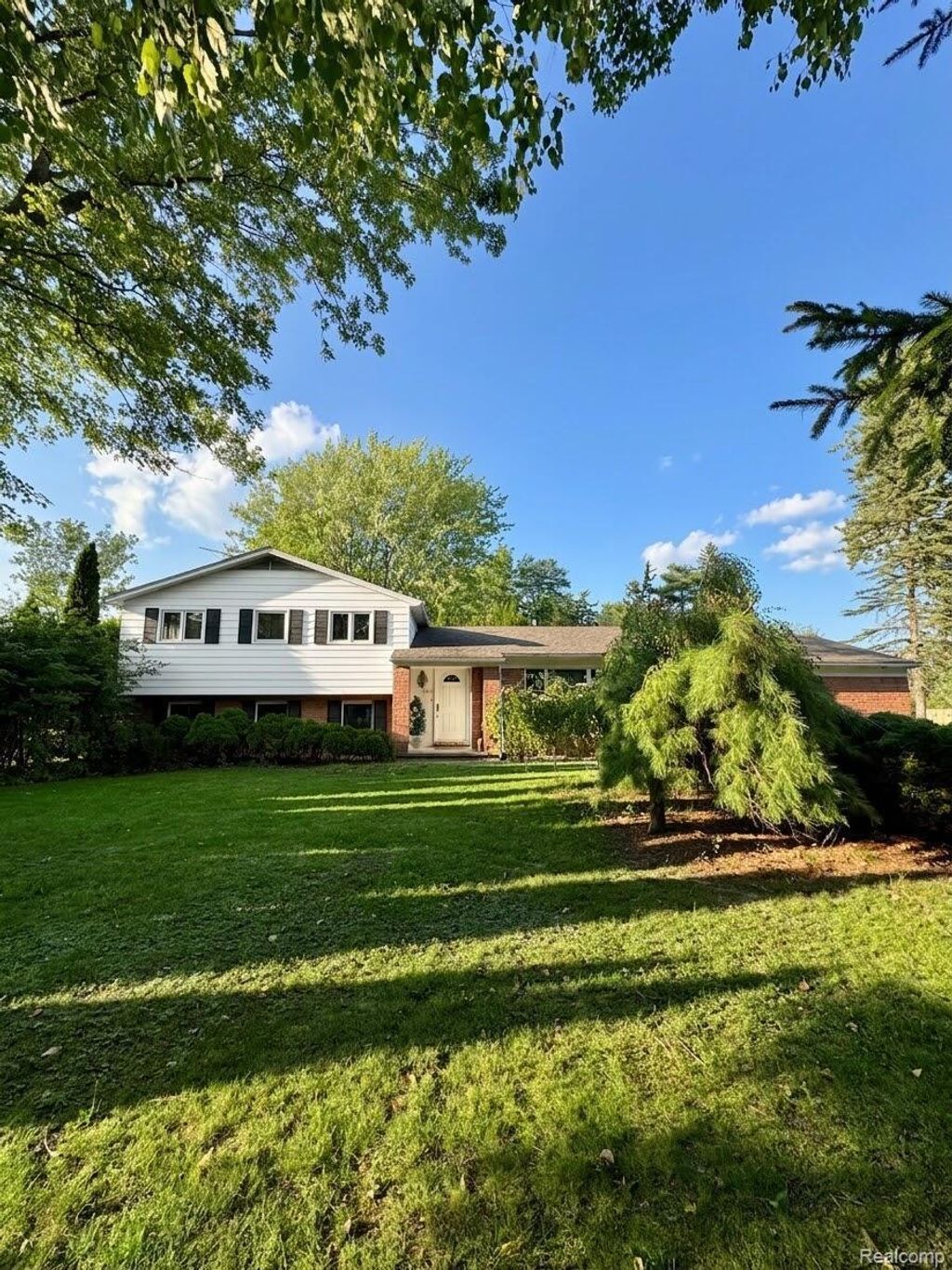 6370 W Norma Lee Street, West Bloomfield