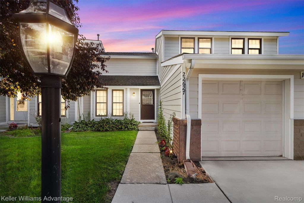 22627 Cranbrooke Drive, Novi