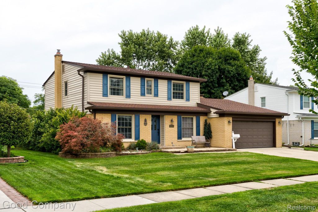 36058 Barkley Street, Livonia