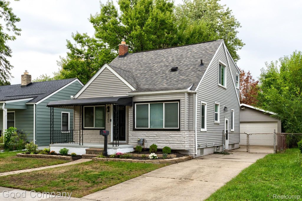 2305 Middlesex Avenue, Royal Oak