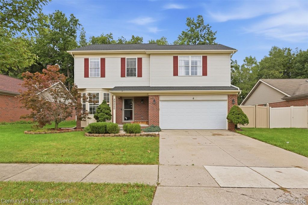 29250 Juniper Street, Brownstown