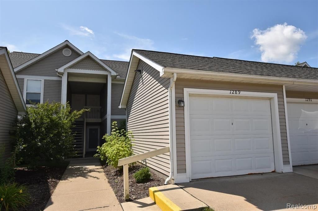 1289 Heatherwood Lane, Ann Arbor