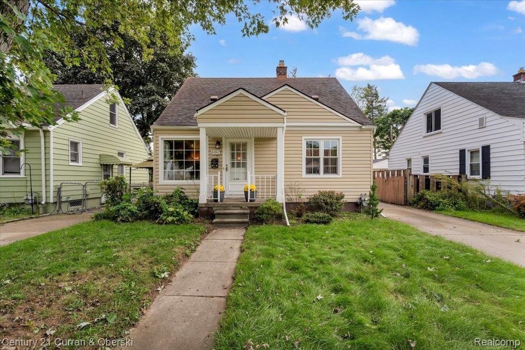 24911 Notre Dame Street, Dearborn