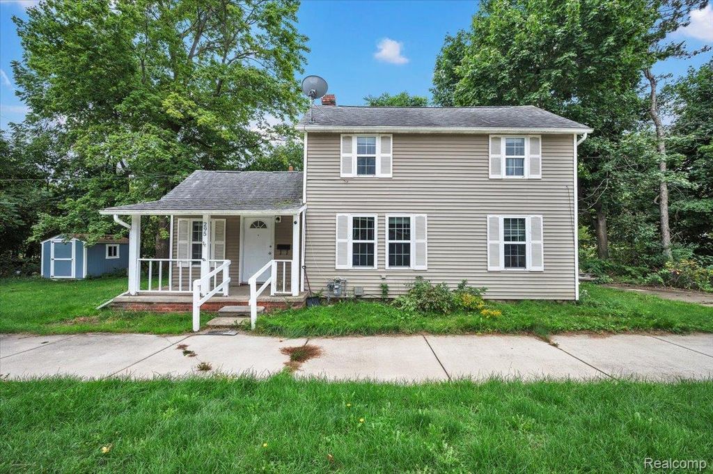 295 W 3rd Street, Imlay City