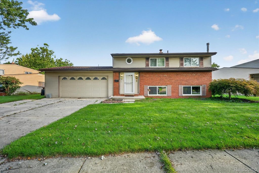 31882 Lynne Drive, Rockwood