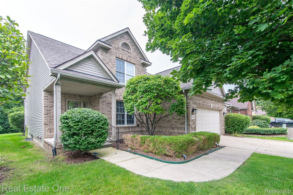5808 Windstar Circle, Waterford