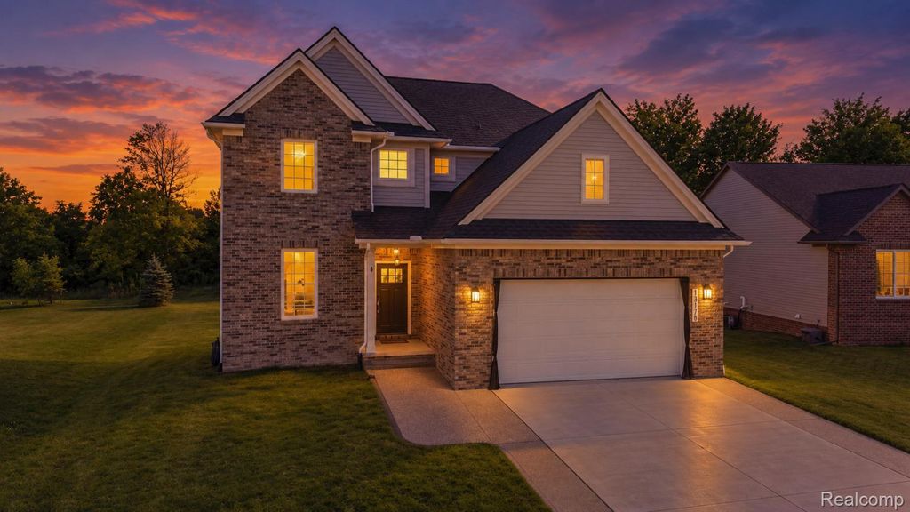 13178 Demil Drive, Romeo