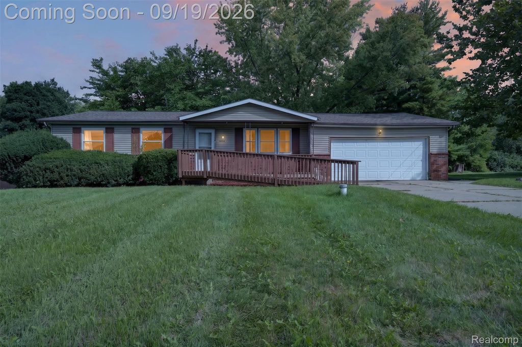 4064 Sheraton Drive, Flint