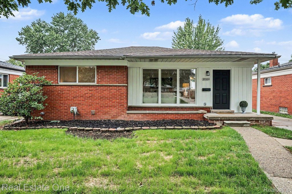 20324 Sunnydale Street, St. Clair Shores